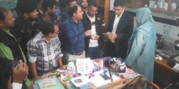 পুঠিয়ার বানেশ্বরে মর্ডান কসমেটিকস ফ্যাক্টরিতে ভ্রামমান আদালতের ২ লক্ষ টাকা জরিমানা