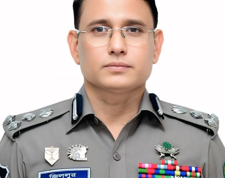 রাজশাহী মেট্রোপলিটন পুলিশের ৩৩তম পুলিশ কমিশনার হিসেবে ড. মো: জিল্‌লুর রহমানের যোগদান সম্পন্ন